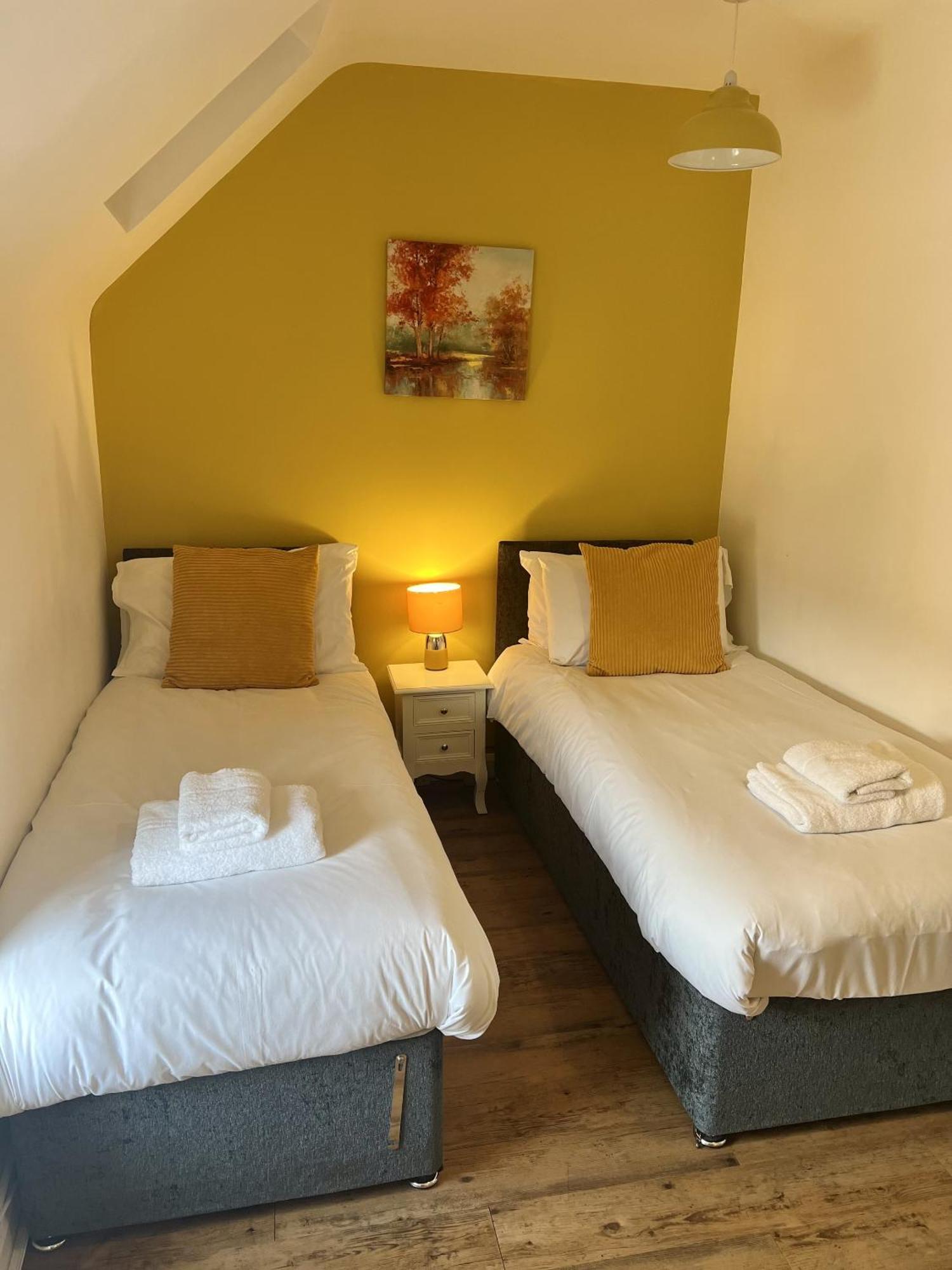 Villa The Old Coach House Witney Esterno foto